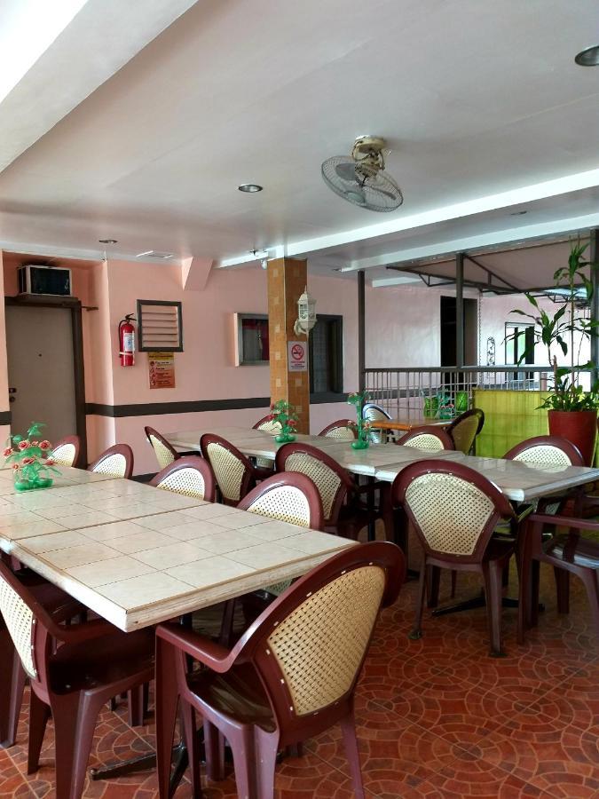Sola Eleganza Apartelle Quezon City Exteriér fotografie