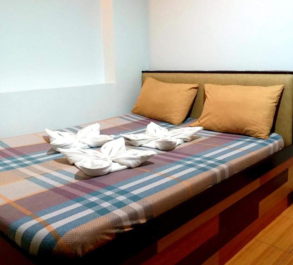 Sola Eleganza Apartelle Quezon City Exteriér fotografie