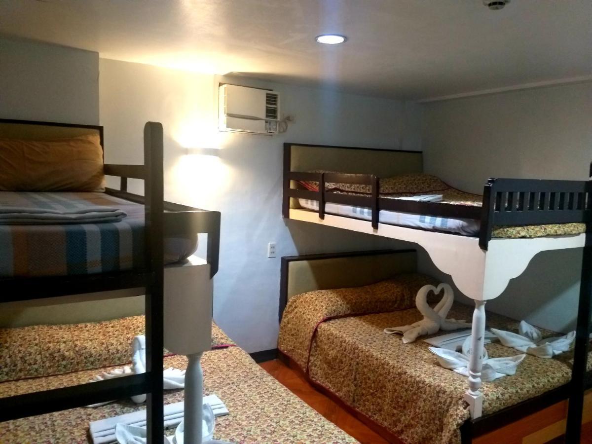 Sola Eleganza Apartelle Quezon City Exteriér fotografie